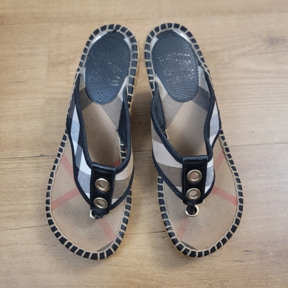 BURBERRY Nova Check Canvas Espadrille - Picture 3 of 11